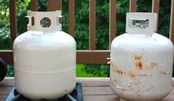 How to Keep Gas Tank from Rusting after Cleaning